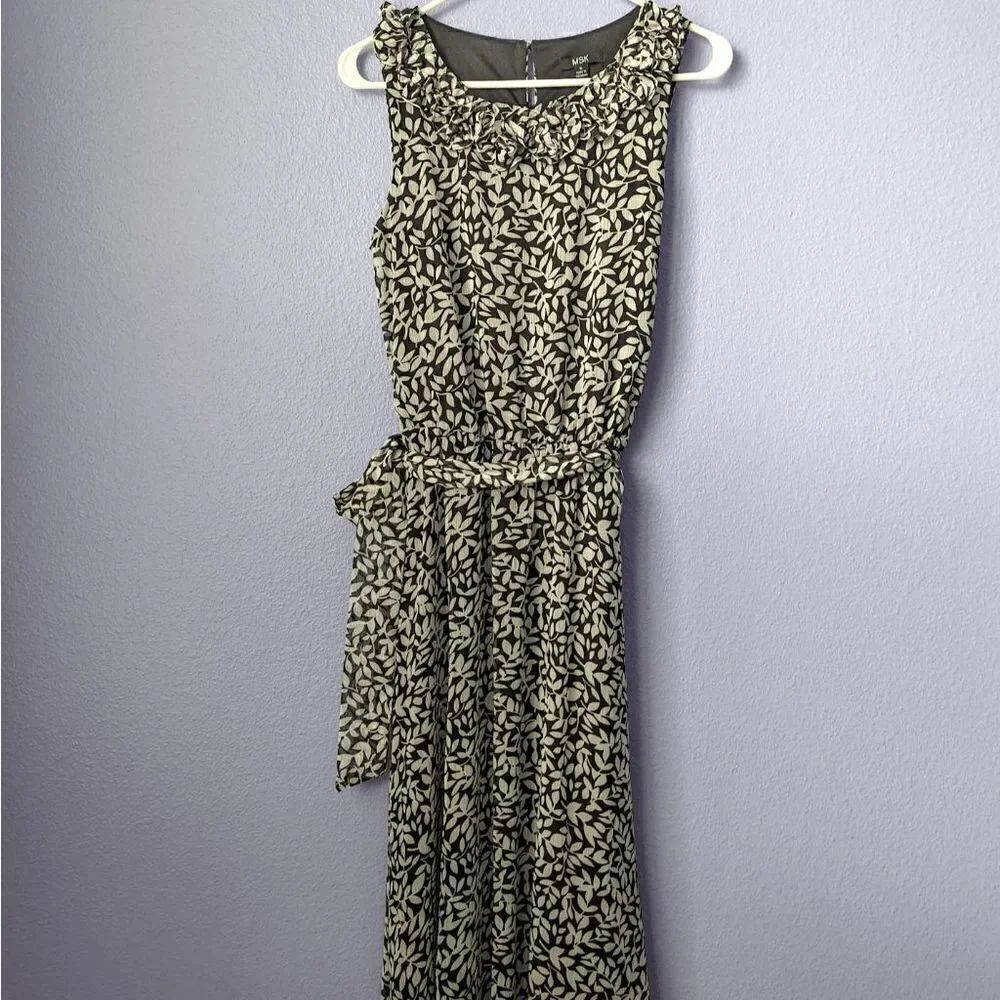 MSK Midi Dress Wrap Tie Around Waist Black & White Leaves Pattern Women's 8 Belt